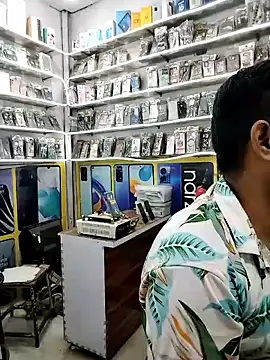 avi007p online show from 09/17/25, 01:13