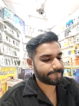 Snapshot of avi007p chatting on 04/04/26, 12:56 avi007p online show from 04/04/26, 12:56