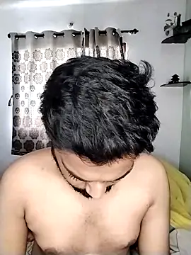 avi007p online show from 10/21/25, 06:24