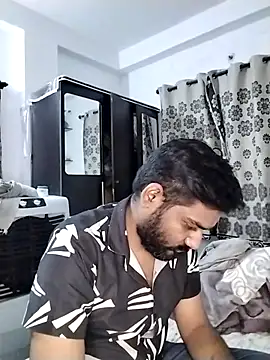 Snapshot of avi007p chatting on 03/10/26, 06:34 avi007p online show from 03/10/26, 06:34