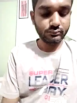 avi007p online show from 10/07/25, 12:55