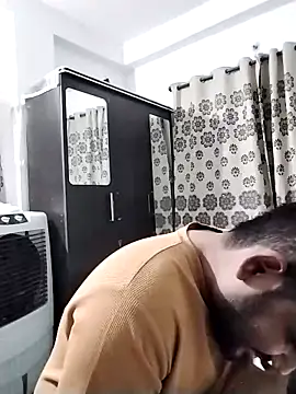 avi007p online show from 02/08/26, 04:05