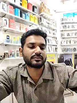 avi007p online show from 10/24/25, 01:54