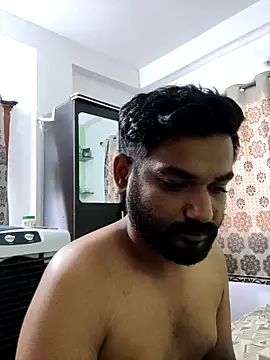 Snapshot of avi007p chatting on 05/16/26, 04:33 avi007p online show from 05/16/26, 04:33