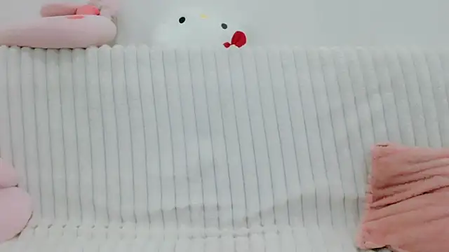 Emmahahaha17 online show from 05/14/26, 02:14