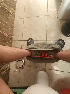 WelloffUpthrow online show from 12/18/25, 08:08