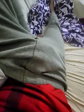 WelloffUpthrow online show from 12/17/25, 12:04