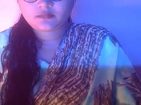 Snapshot of Saniya_K chatting on 09/15/25, 02:39 Saniya K online show from 09/15/25, 02:39