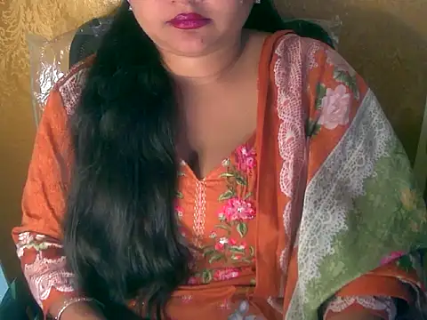 Snapshot of Saniya_K chatting on 10/16/25, 06:21 Saniya K online show from 10/16/25, 06:21