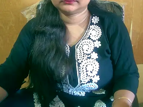 Snapshot of Saniya_K chatting on 10/01/25, 07:13 Saniya K online show from 10/01/25, 07:13