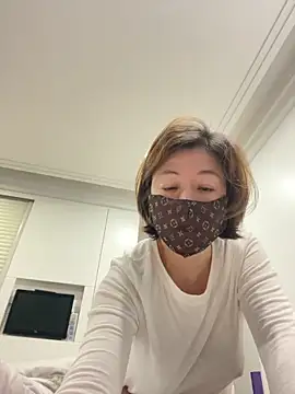 300-AMAM online show from 03/31/26, 02:41