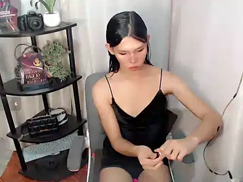 slutty whore anne online show from 05/03/26, 12:09