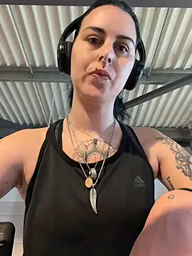 LadyNocturne online show from 05/21/26, 10:34