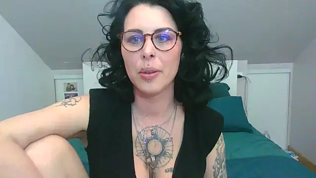 LadyNocturne online show from 03/22/26, 05:14