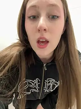 FroggyAnna online show from 07/11/26, 04:18