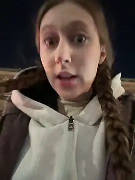 FroggyAnna online show from 03/11/26, 04:56