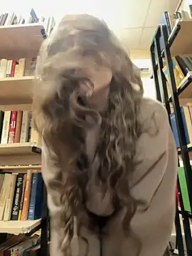 FroggyAnna online show from 03/25/26, 06:29