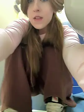 FroggyAnna online show from 03/23/26, 04:51