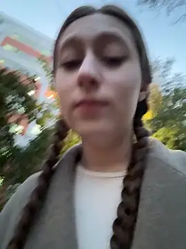 FroggyAnna online show from 10/13/25, 03:13