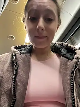 FroggyAnna online show from 11/12/25, 03:38