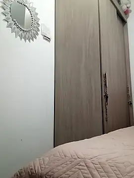 Isbettyche online show from 12/19/25, 11:40