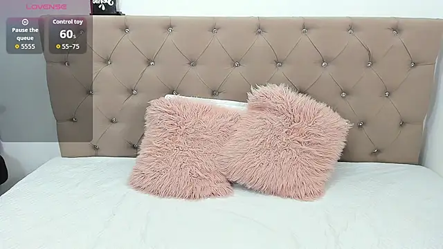 Isbettyche online show from 11/30/25, 12:11