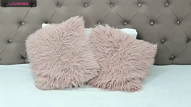 Isbettyche online show from 10/29/25, 11:14