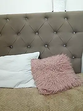 Snapshot of Isbettyche chatting on 10/16/25, 08:17 Isbettyche online show from 10/16/25, 08:17