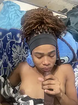 sexy-colombiana online show from 04/18/26, 02:03