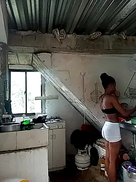 Snapshot of sexy-colombiana chatting on 10/06/25, 05:35 sexy-colombiana online show from 10/06/25, 05:35