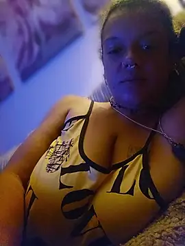 Snapshot of GoddessChantelle chatting on 06/21/26, 10:48 GoddessChantelle online show from 06/21/26, 10:48