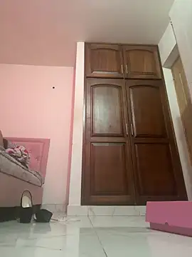 Snapshot of skullvalu chatting on 03/18/26, 07:26 skullvalu online show from 03/18/26, 07:26