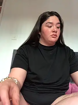 Imogenbabyyy online show from 04/19/26, 03:57