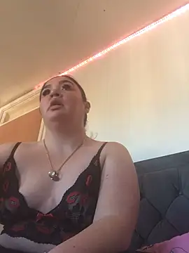 Imogenbabyyy online show from 04/24/26, 08:38