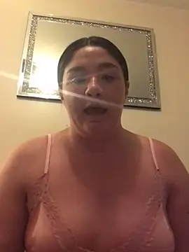 Imogenbabyyy online show from 05/12/26, 08:48