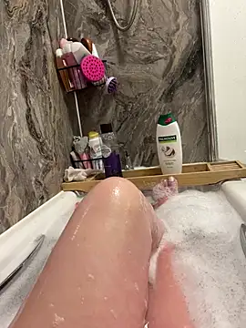 Imogenbabyyy online show from 04/10/26, 07:10