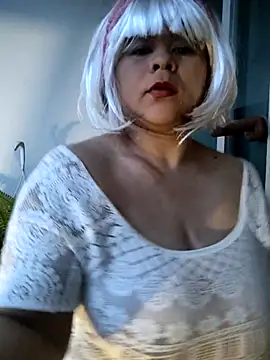 kamyla 69 online show from 11/27/25, 10:32