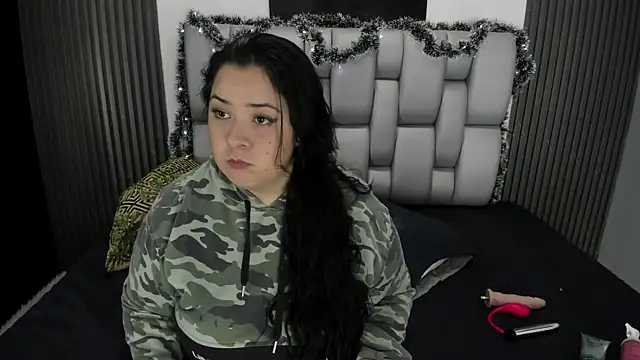 Bora Lajuana online show from 01/06/26, 03:32