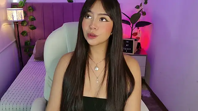 VioletBlacke  online show from 09/25/25, 02:45