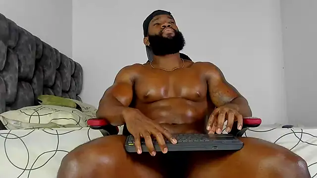 Snapshot of james_musclebbc chatting on 10/09/25, 08:09 james musclebbc online show from 10/09/25, 08:09