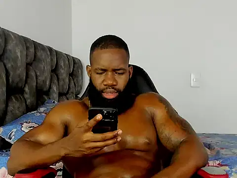 Snapshot of james_musclebbc chatting on 09/09/25, 03:16 james musclebbc online show from 09/09/25, 03:16