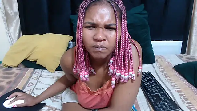 Snapshot of Hotsexyberry21 chatting on 10/20/25, 12:27 Hotsexyberry21 online show from 10/20/25, 12:27