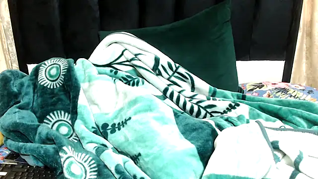 Snapshot of Hotsexyberry21 chatting on 11/03/25, 08:07 Hotsexyberry21 online show from 11/03/25, 08:07