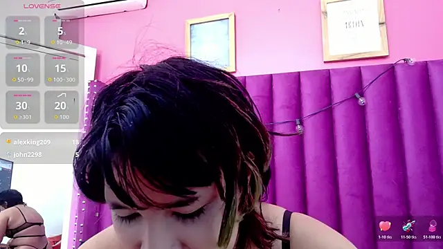 cosplaydate online show from 10/28/25, 02:45