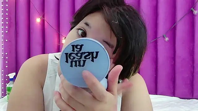 cosplaydate online show from 10/21/25, 02:11
