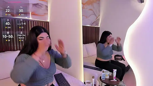 Roxie-NS online show from 10/11/25, 11:44