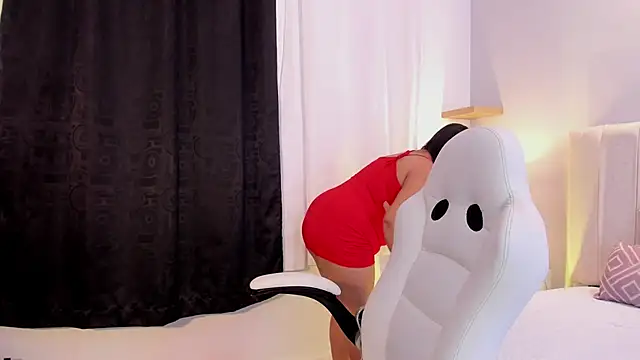 Chahna  online show from 10/25/25, 11:53