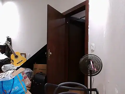 Mitt1993b online show from 12/18/25, 11:30