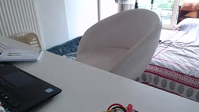 knodli online show from 10/23/25, 09:30