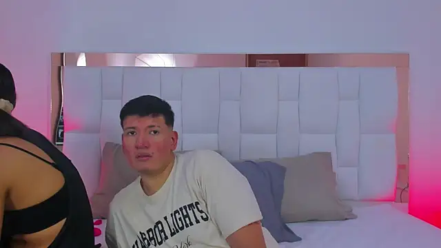 ZoeandEthan online show from 09/26/25, 06:37